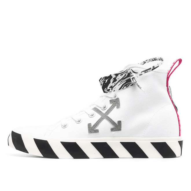 Off-White Off-White Vulc Mid Top Sneaker White Grey Pink