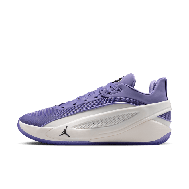 Nike Luka 5 Basketball