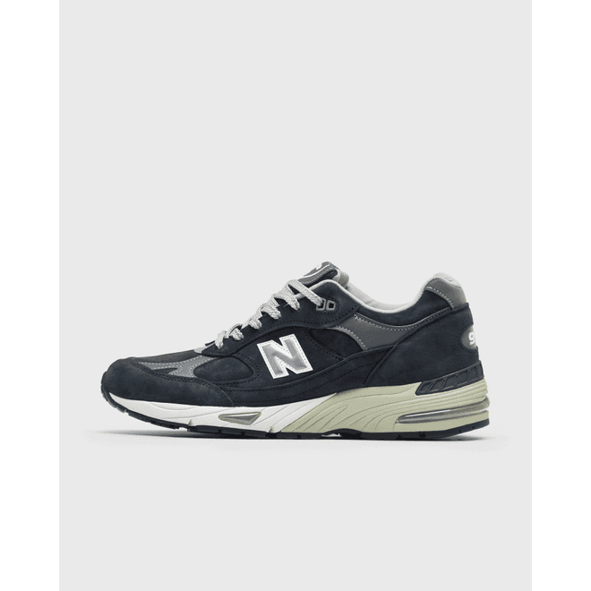 New Balance 991