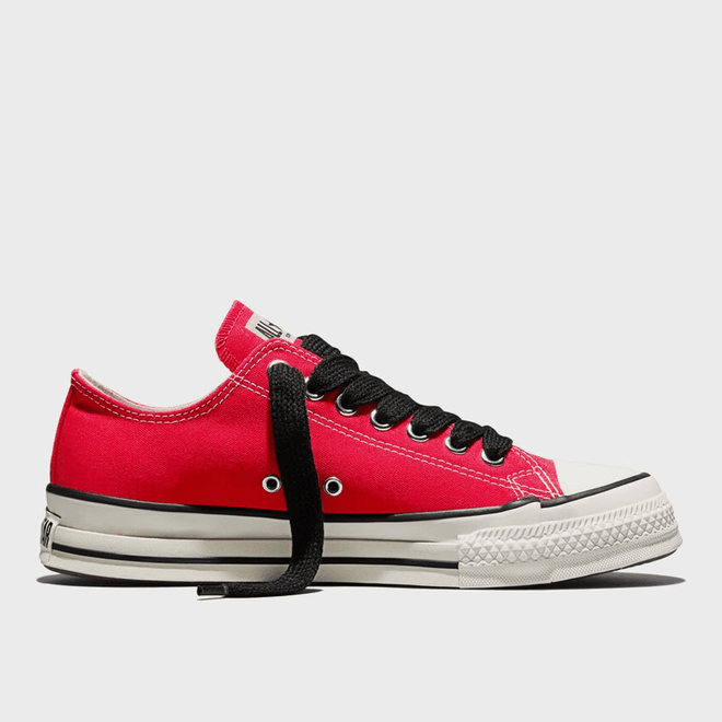 Chuck Taylor Throwback