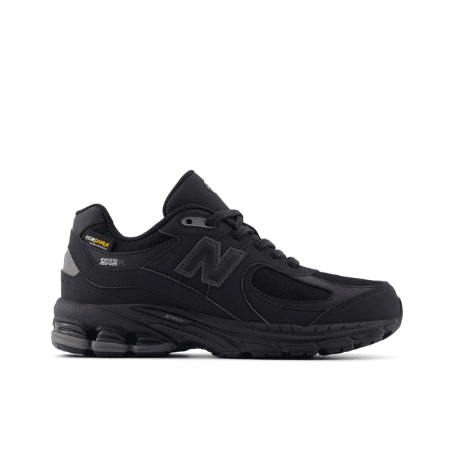 New Balance 2002 Black