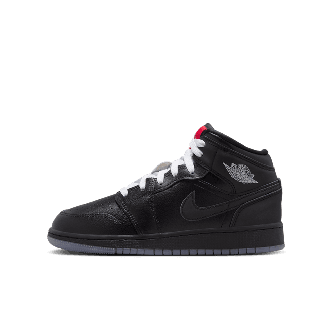 Nike Air Jordan 1 Mid Older Kids'