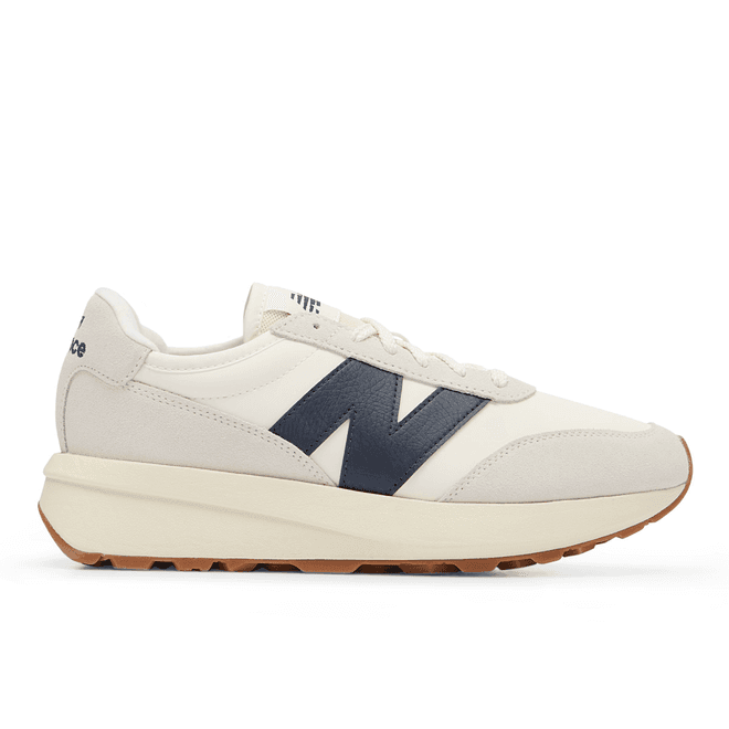 New Balance 370