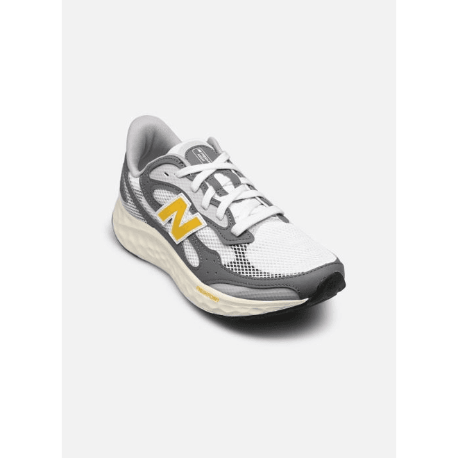 New Balance Maris