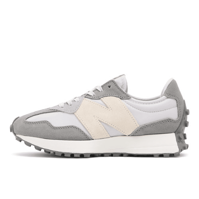 New Balance 327