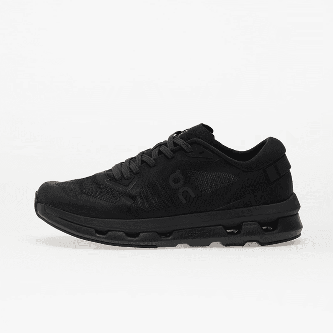 On M Cloudzone Black