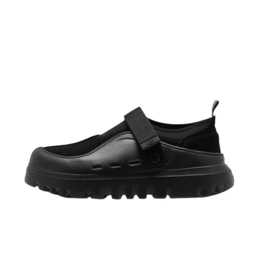 UGG® PeakMod Lowcut Black