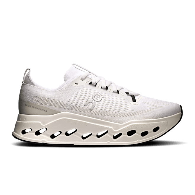 ON Cloudsurfer Max 'White'