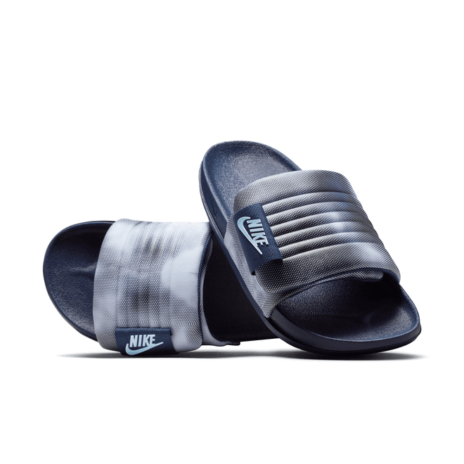 Nike Offcourt Adjust