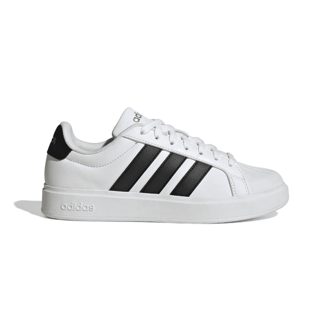 adidas Streettalk