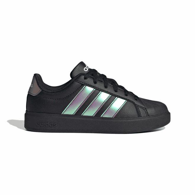 adidas Streettalk