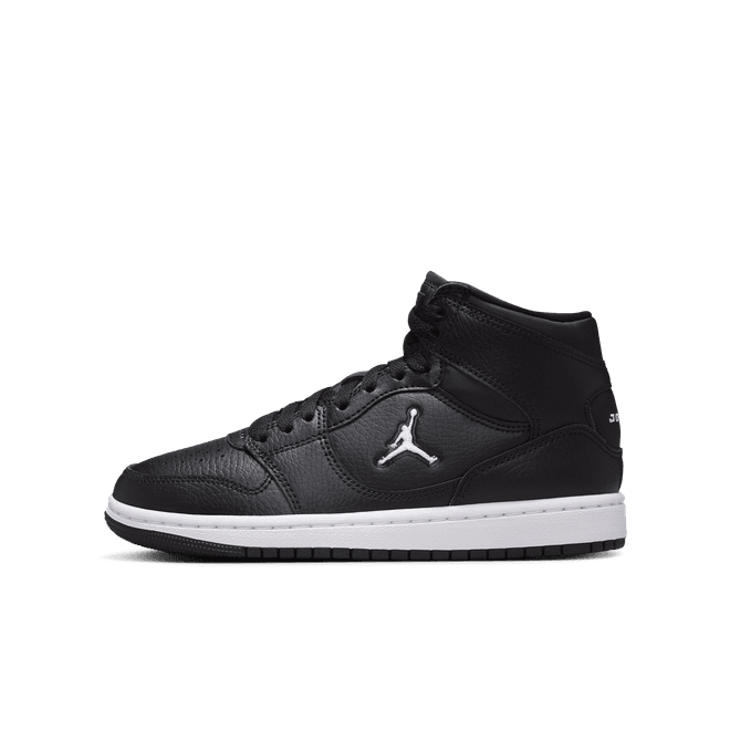 Nike Jordan Court Connect Mid Older Kids'