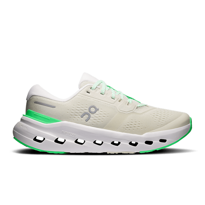 On Cloudrunner 3 Ghost