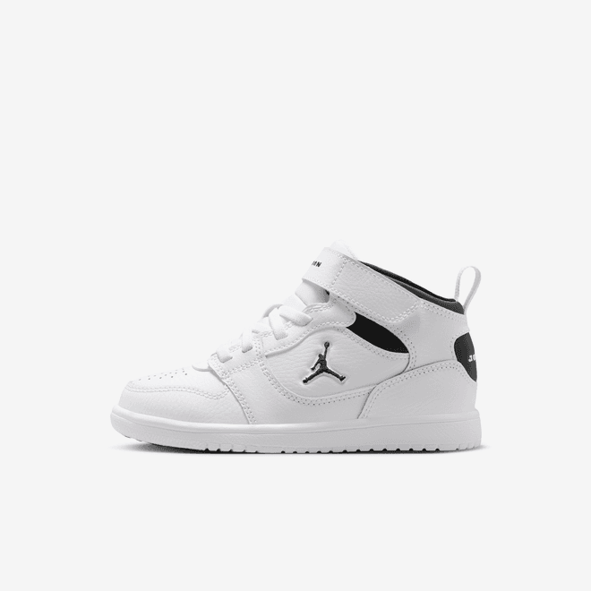 Jordan Court Connect Mid
