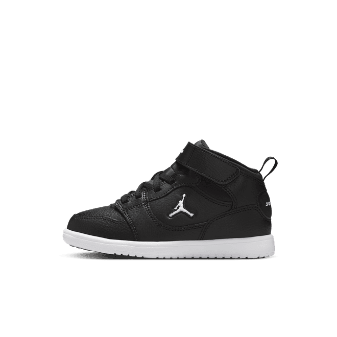 Jordan Court Connect Mid
