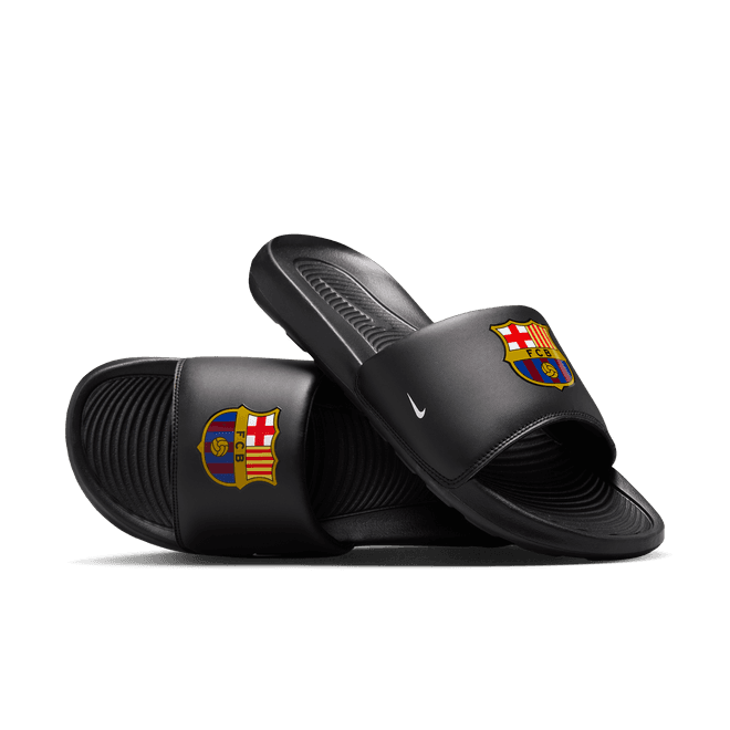 FC Barcelona Victori One Nike Football