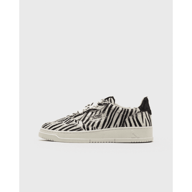 Autry Action Shoes Wmns Medalist Low