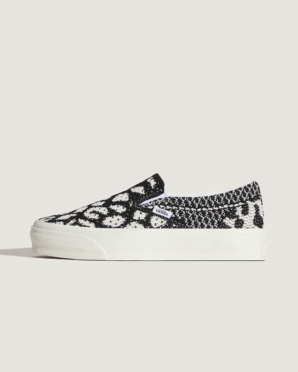 Vans Premium Classic Slip-On 'Black'