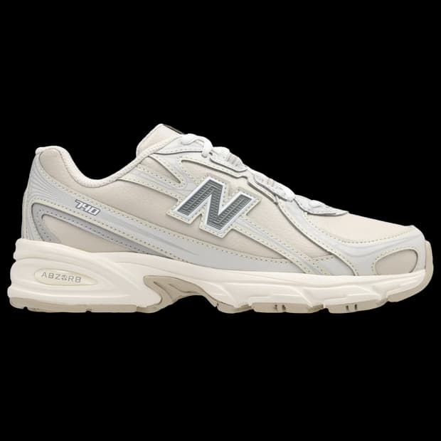 New Balance 740 'Beige'