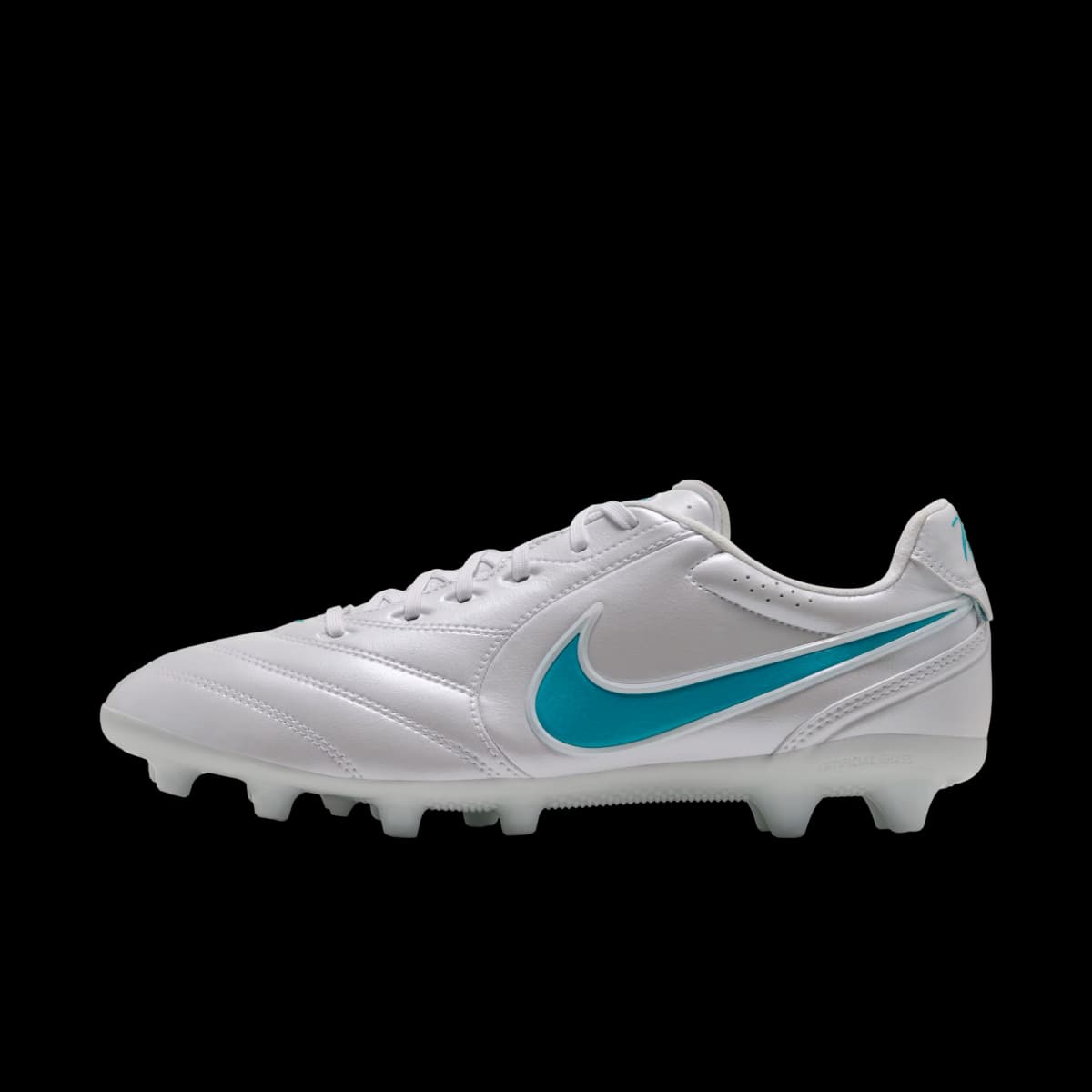 Nike Tiempo Ligera Pro low top 'White'