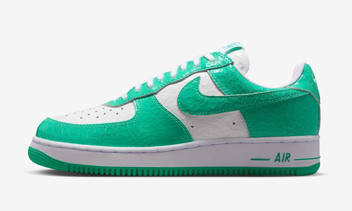 Nike Air Force 1 Low Cracked Leather 'Menta & White' JA0248-001