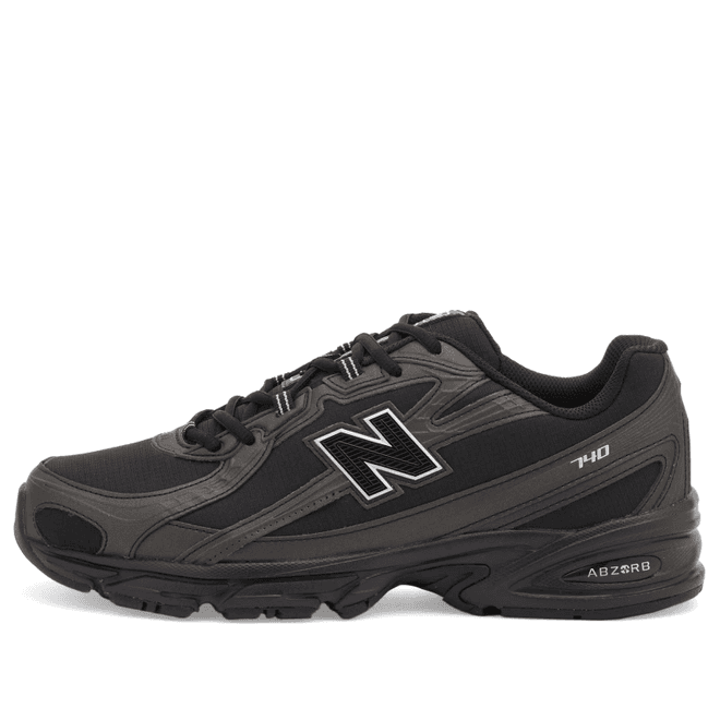 New Balance 740