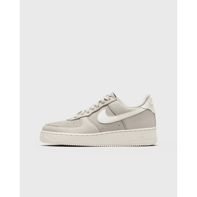 Nike Wmns Air Force 1 Retro Prm Ess