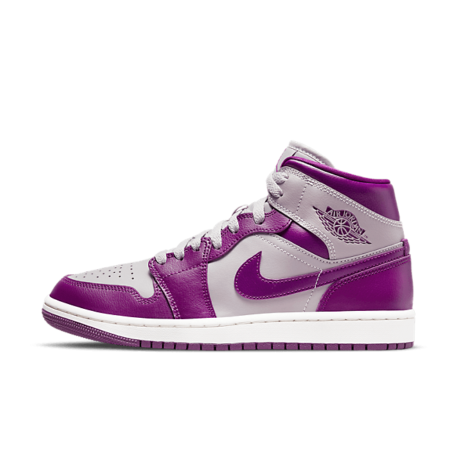 Air Jordan 1 Mid WMNS 'Magenta' BQ6472-501