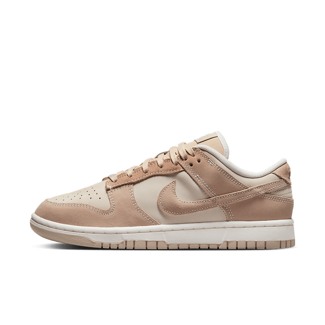 Nike Dunk Low SE WMNS 'Sandrift' FD0873-126