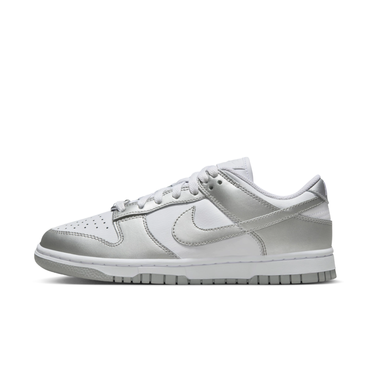 Nike Dunk Low WMNS 'Metallic Silver' FV1311-100