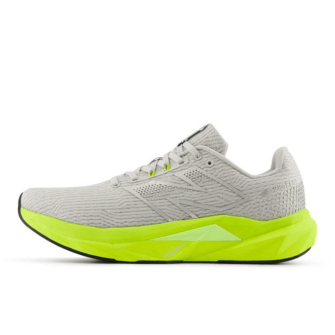 New Balance FuelCell Propelv5