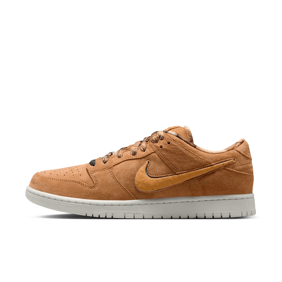 NOTE Manchester x Nike SB Dunk Low 'Flax' IO9508-200