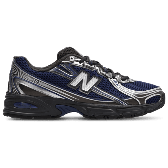 New Balance 740 Black