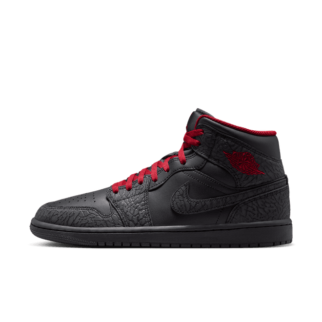 Nike Air Jordan 1 Mid SE