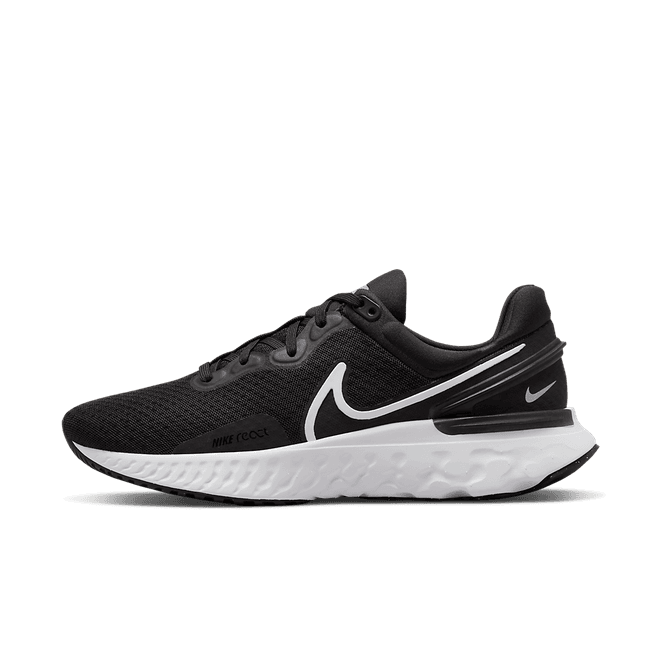 Nike React Miler 3