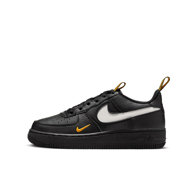 Nike Air Force 1 LV8 Older Kids'