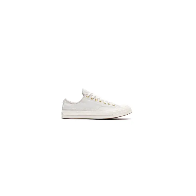 Converse Chuck 70 Crafted Stitching