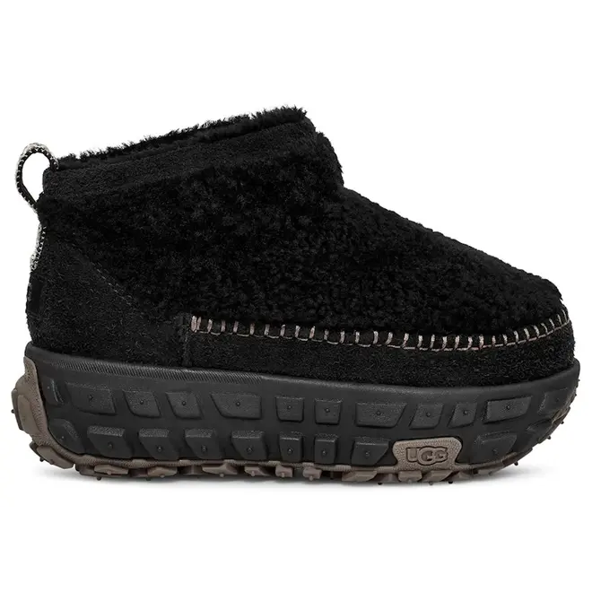 UGG Venture Daze Ultra Mini Cozy Boot Black