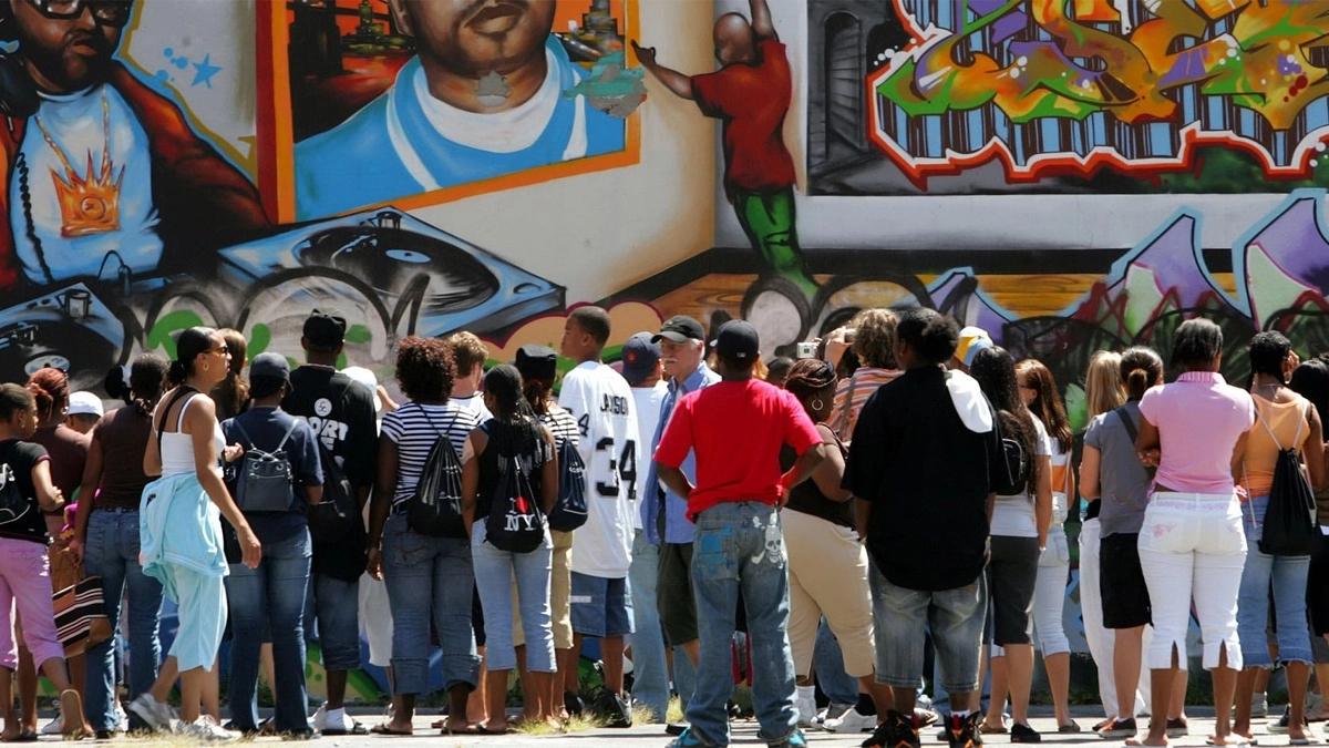Sneakers and their Subculture - The Three Stage History