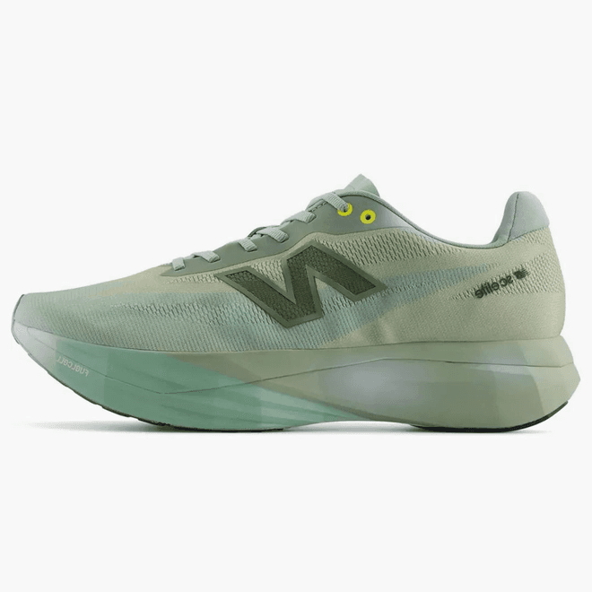 New Balance FuelCell SuperComp Elite v5