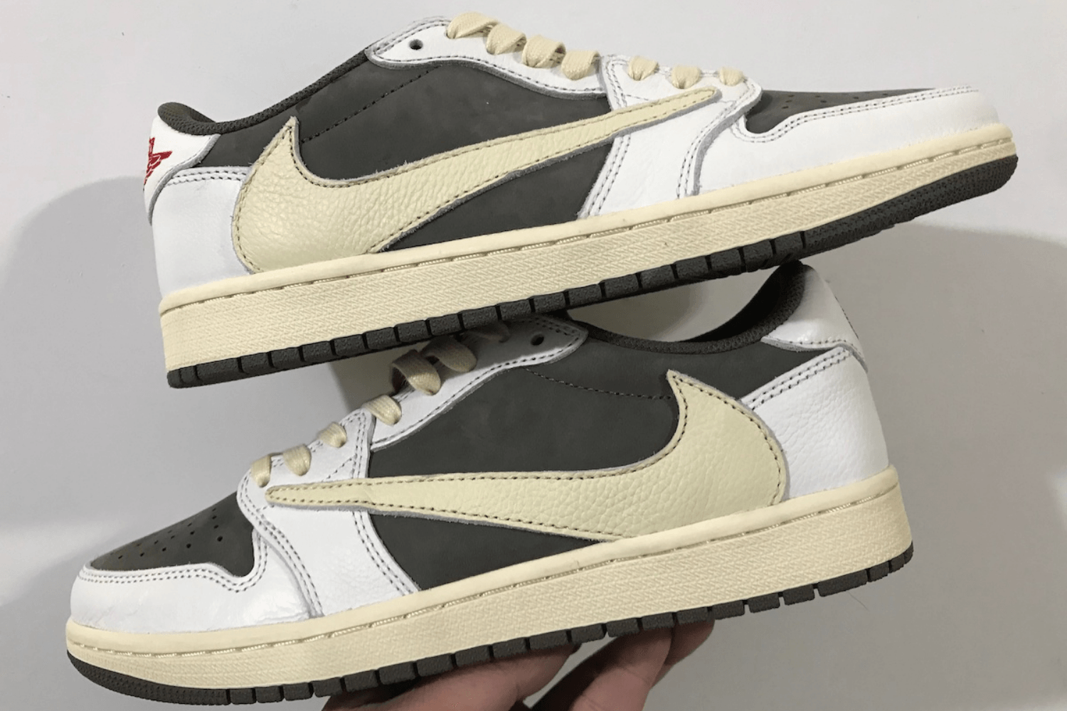 Travis Scott x Air Jordan 1 Low OG 'Reverse Mocha'