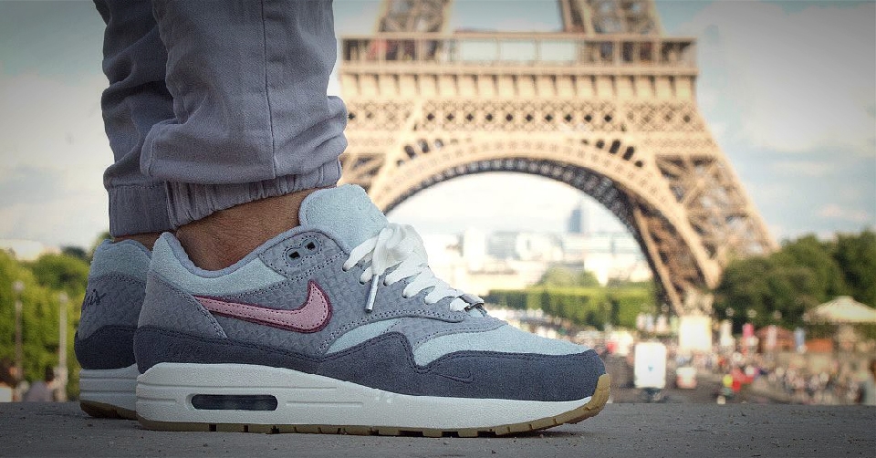 De Nike Air Max 1 Bespoke ID Paris On-Feet