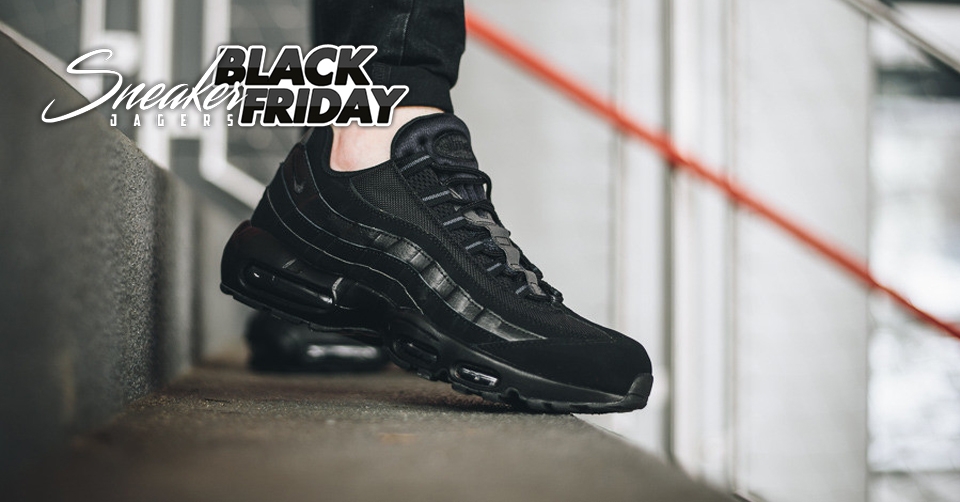 Black Friday steals bij Sneakersenzo