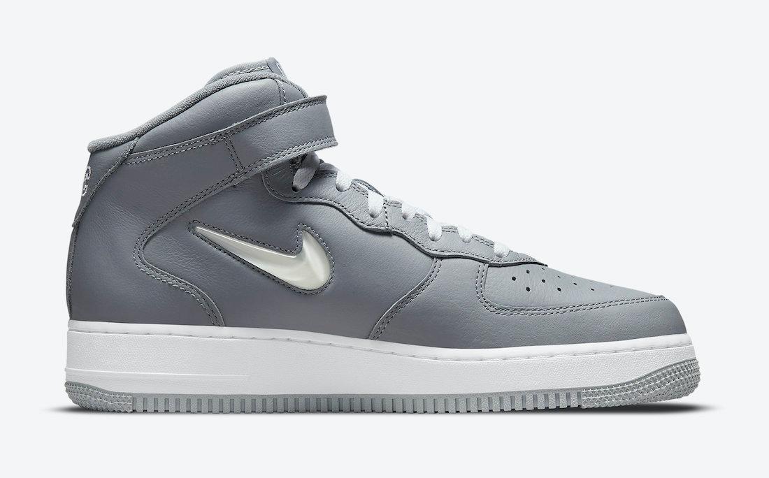 Air Force 1 Mid NYC Pack