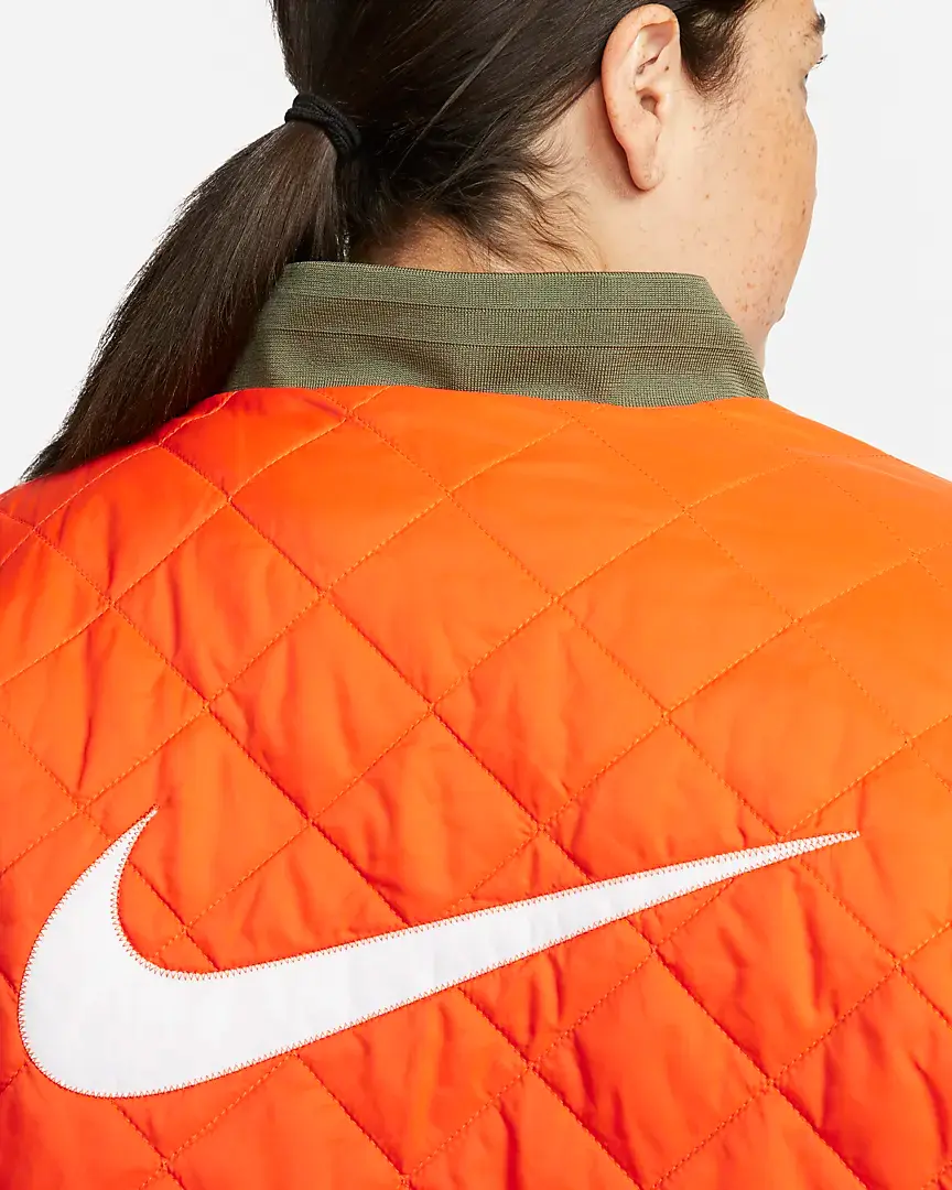 Nike Reversible Varsity Bomber Jacket groen detail van jas binneste buiten