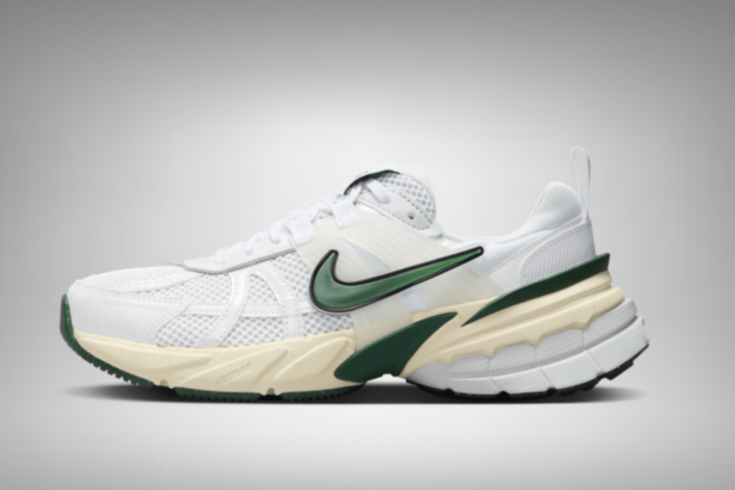 Officiële beelden van de Nike Runtekk &#8216;White Green&#8217;