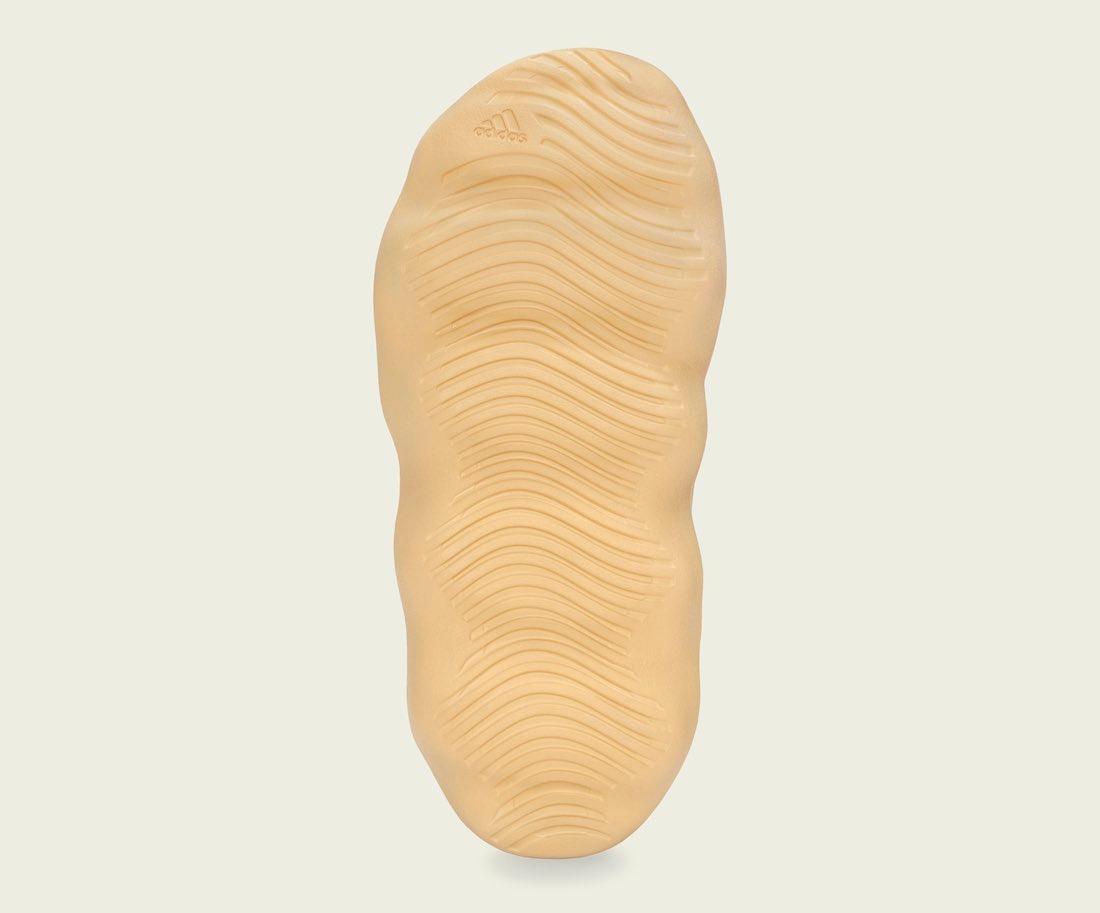 adidas YEEZY 450 Slide 'Cream' buitenzool