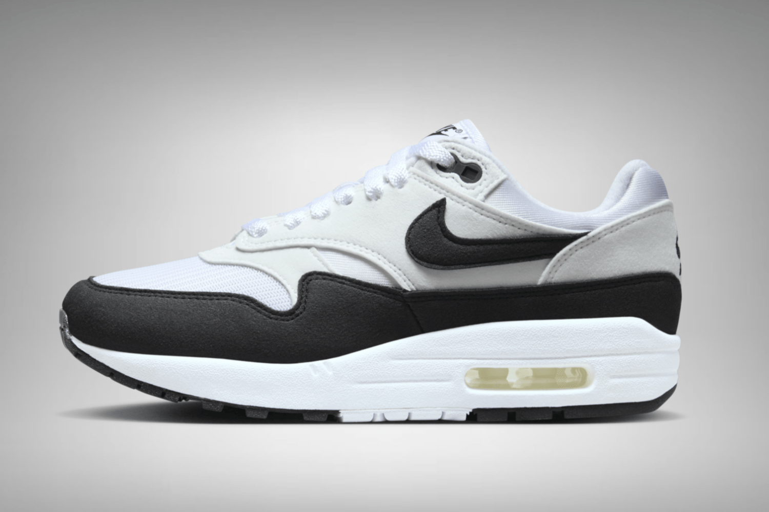 Release reminder: Nike Air Max 1 WMNS 'Black & White'