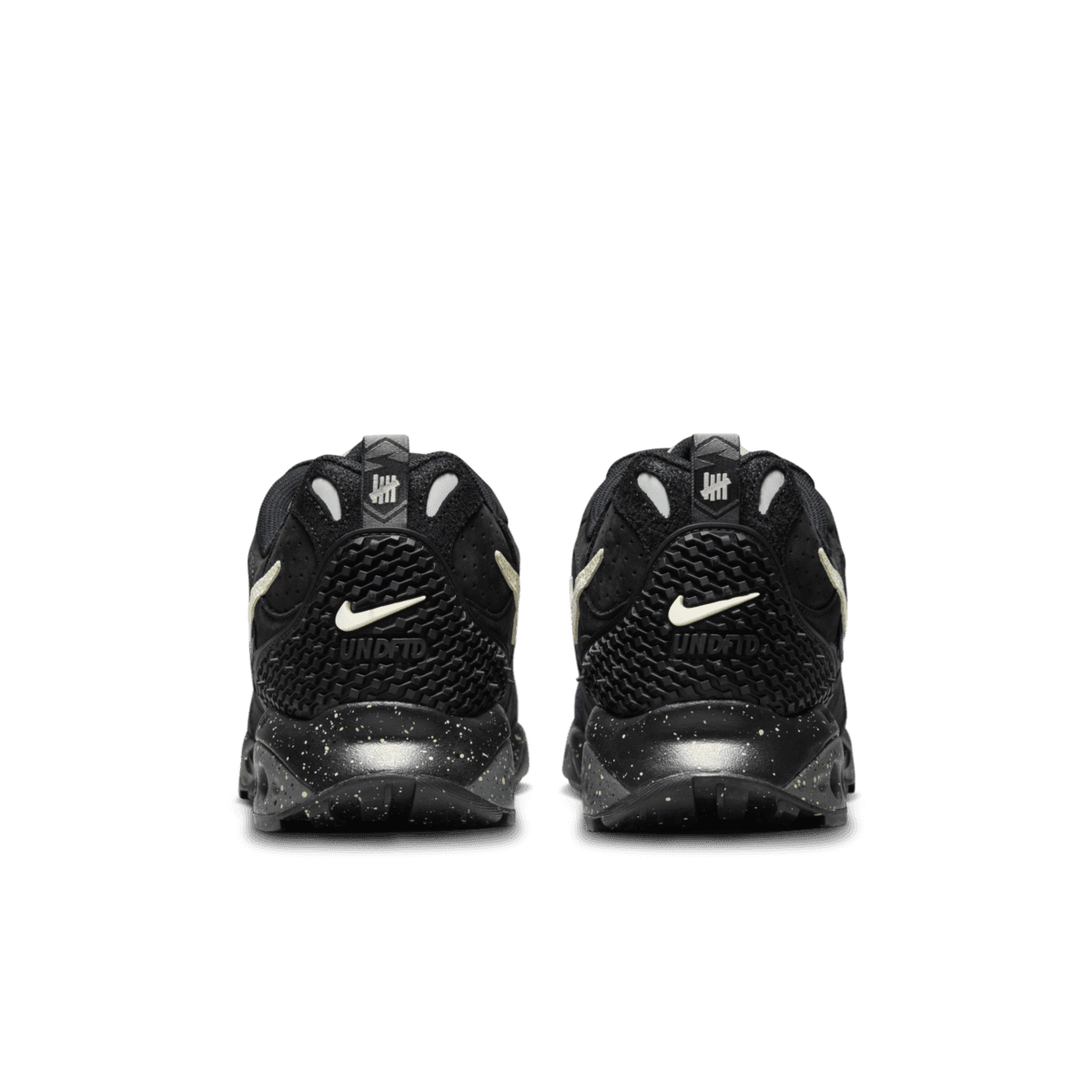 Undefeated x Nike Air Terra Humara 'Black'