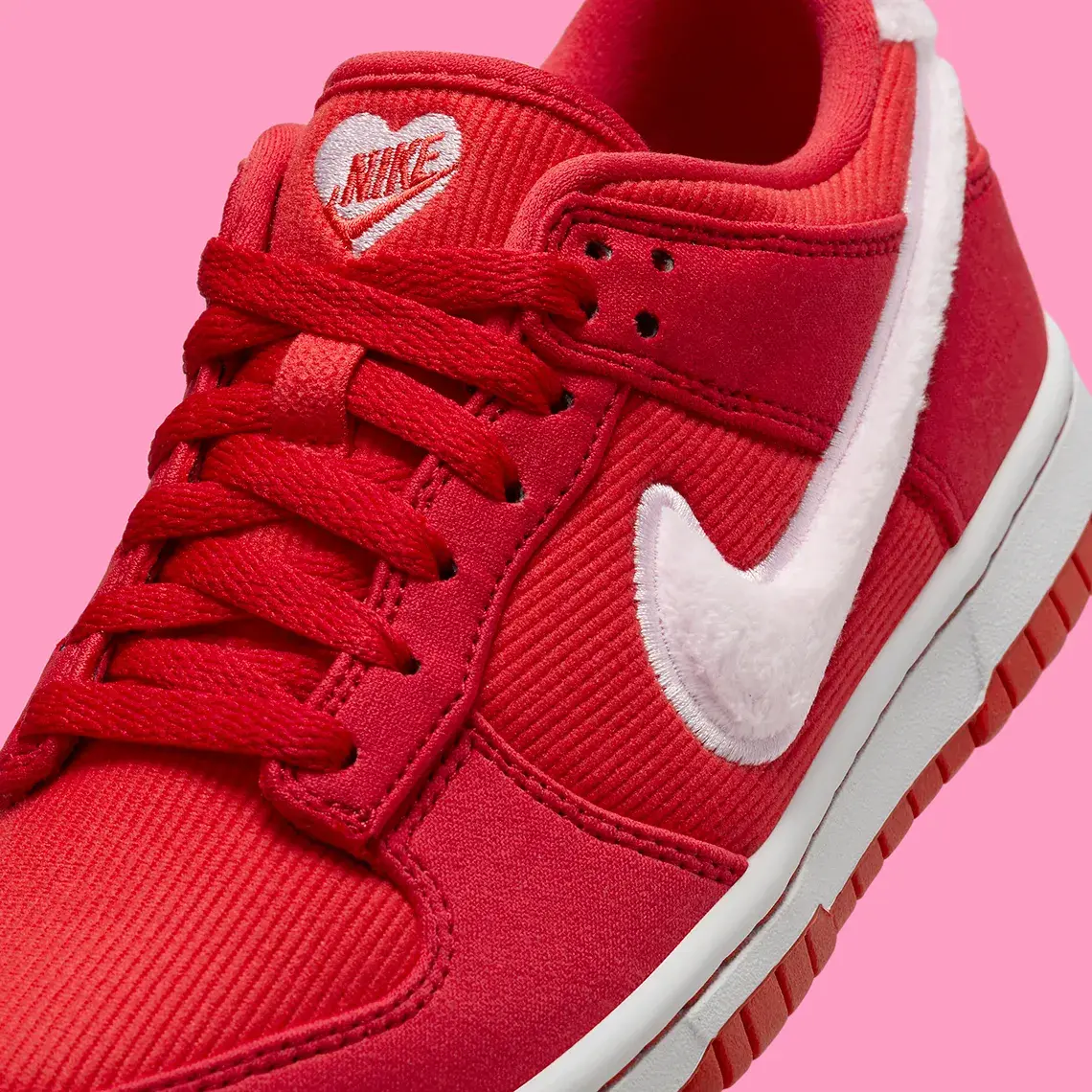 Nike Dunk Low GS 'Valentine's Day' Swoosh